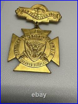 1904 Knights Templar San Francisco California Freemason Bear Pin Pinback Button