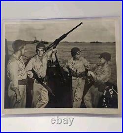 1944 WWII Coast Guardsmen Leyte Island OFFICIAL PRESS PHOTO Identified