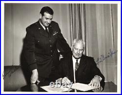 Buck Shaw College Football HOF Coach 49ers Eagles Signed AUTO photo PSA/DNA LOA Buck Shaw College Football HOF Coach 49ers Eagles Signed AUTO photo PSA/DNA LOA