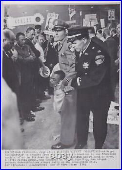 CIVIL RIGHTS DEMONSTRATORS Republican National Convention CA VINTAGE 1964 photo CIVIL RIGHTS DEMONSTRATORS Republican National Convention CA VINTAGE 1964 photo