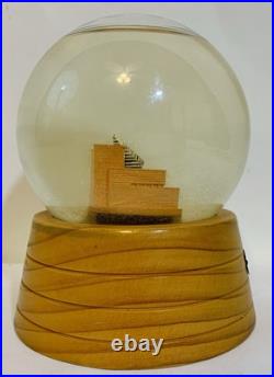 San Francisco Museum of Modern Art FOG DOME Globe 1997 SFMOMA Building Souvenir