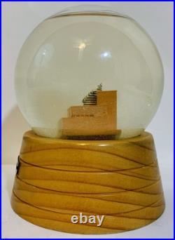 San Francisco Museum of Modern Art FOG DOME Globe 1997 SFMOMA Building Souvenir