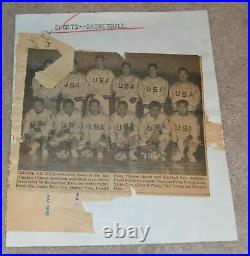 Scarce Chinese American Historic Basketball Tream Photo Vintage Very Rare