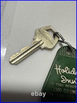 Vintage San Francisco California Fisherman's Wharf Holiday Inn Hotel Keychain