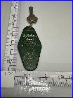 Vintage San Francisco California Fisherman's Wharf Holiday Inn Hotel Keychain